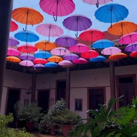 Hotel Villa De Flores Uruapan  Exteriér fotografie