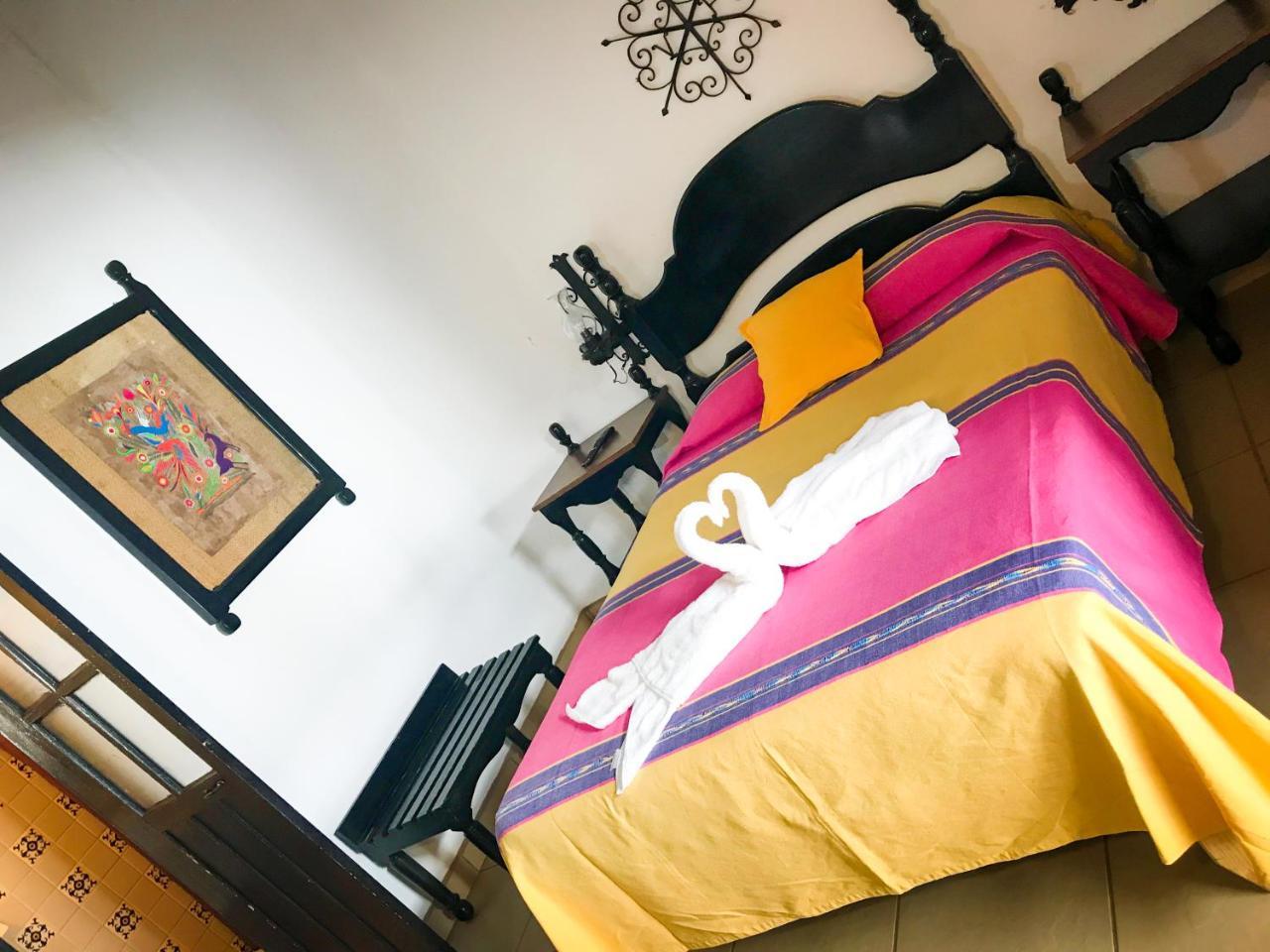 Hotel Villa De Flores Uruapan  Exteriér fotografie