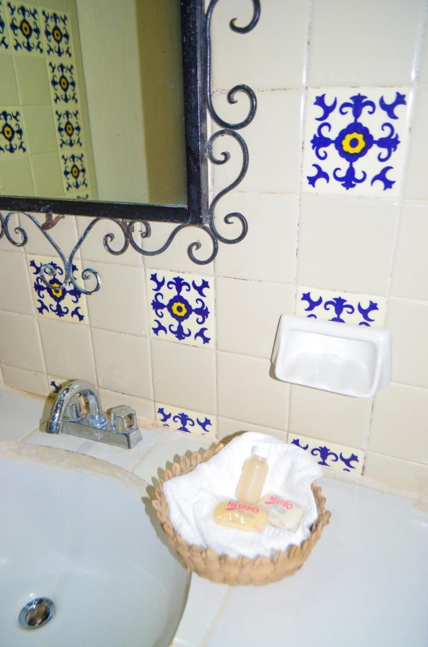 Hotel Villa De Flores Uruapan  Exteriér fotografie