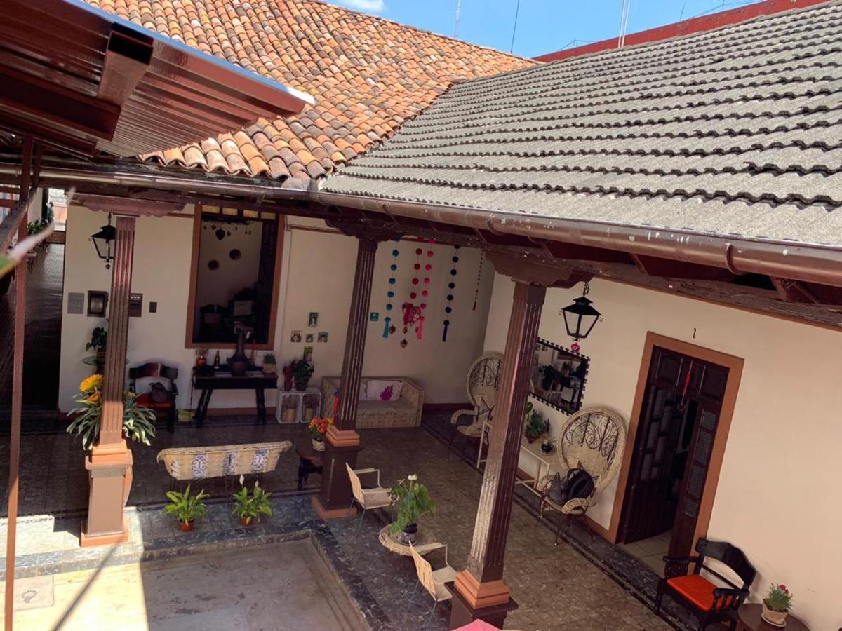 Hotel Villa De Flores Uruapan  Exteriér fotografie