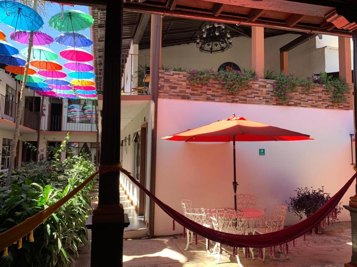 Hotel Villa De Flores Uruapan  Exteriér fotografie