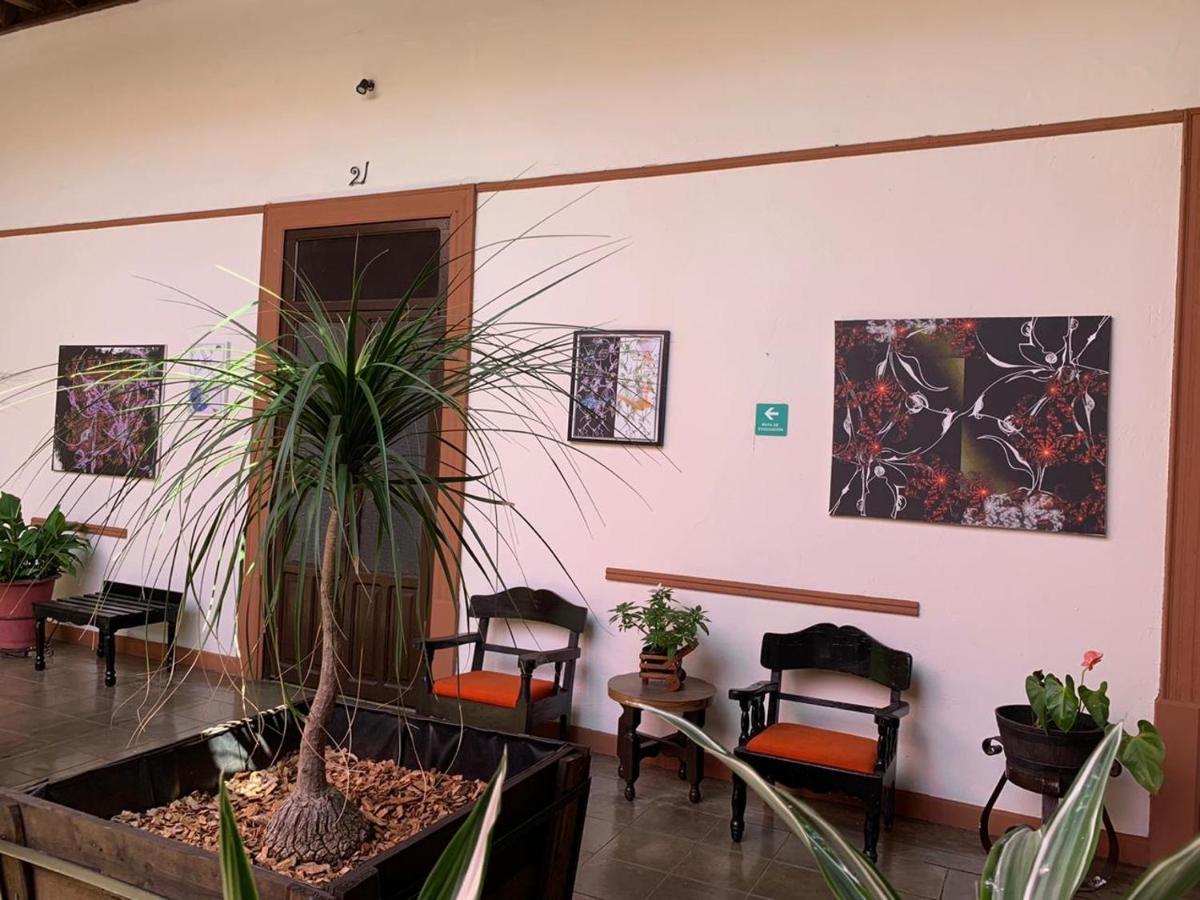 Hotel Villa De Flores Uruapan  Exteriér fotografie